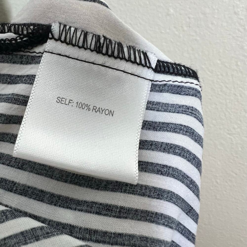 Jane and Delancey Top 3X Plus Black White Striped V-Neck Collared Casual Work - Picture 8 of 9